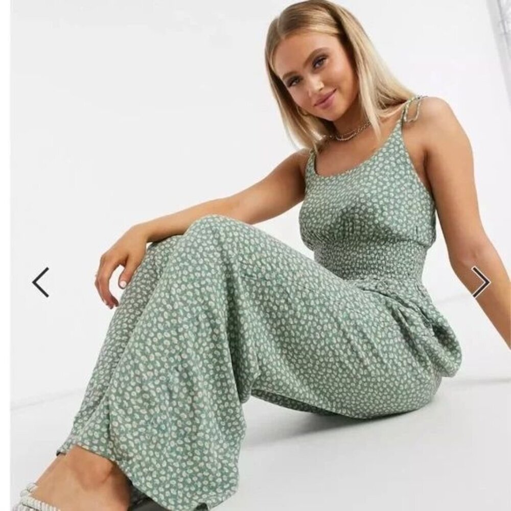 American Eagle Green Floral Smocked Tie Shoulder Sleeveless Jumpsuit Cottagecore - Picture 2 of 11